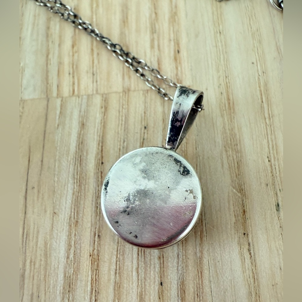 Round blue dichroic glass 925 Sterling silver pendant necklace - Picture 4 of 8
